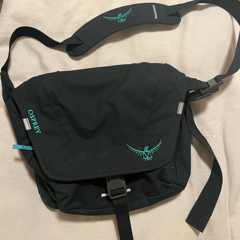 Osprey mini messenger bag